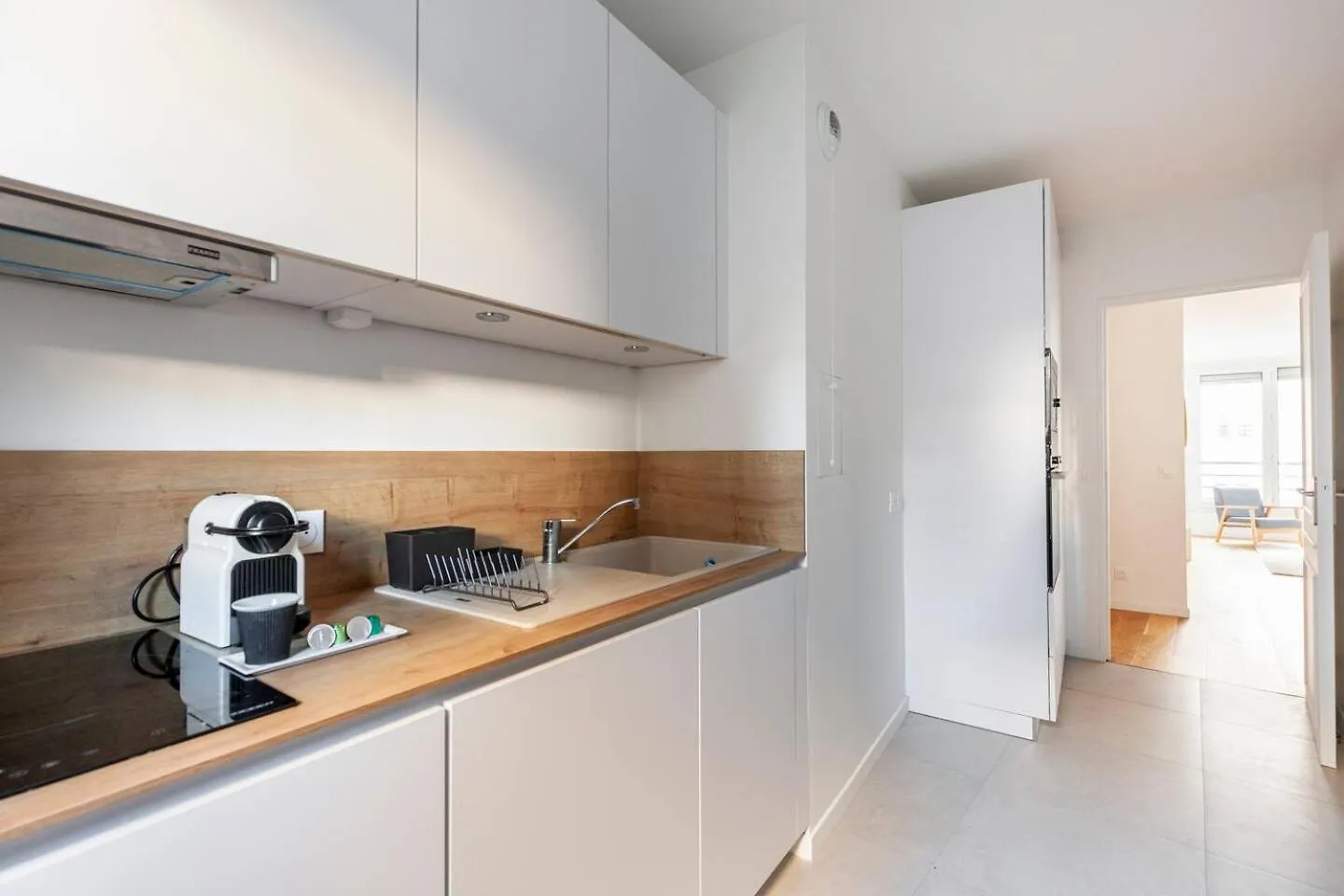 3 Bedroom Flat Close Montmartre Paris